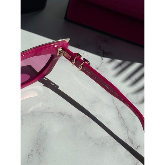 NEW Valentino V-Goldcut VLS113-C Pink Cat Eye Sunglasses main image 5